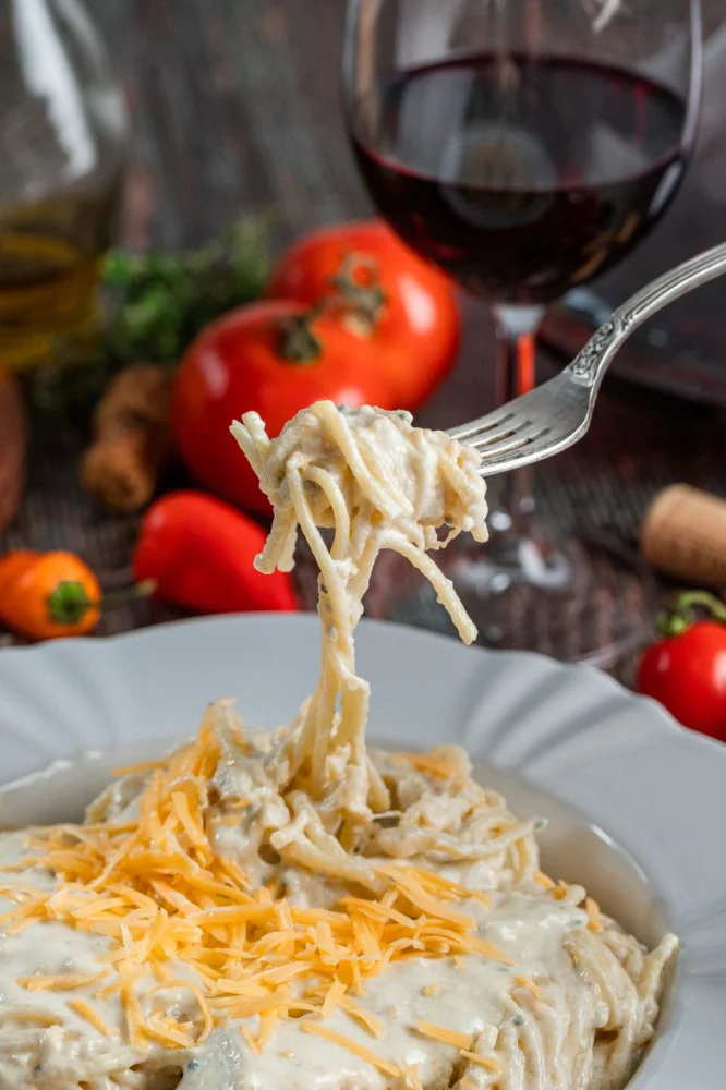 Na compra de uma massa ou risoto, ganhe outra de igual ou menor valor