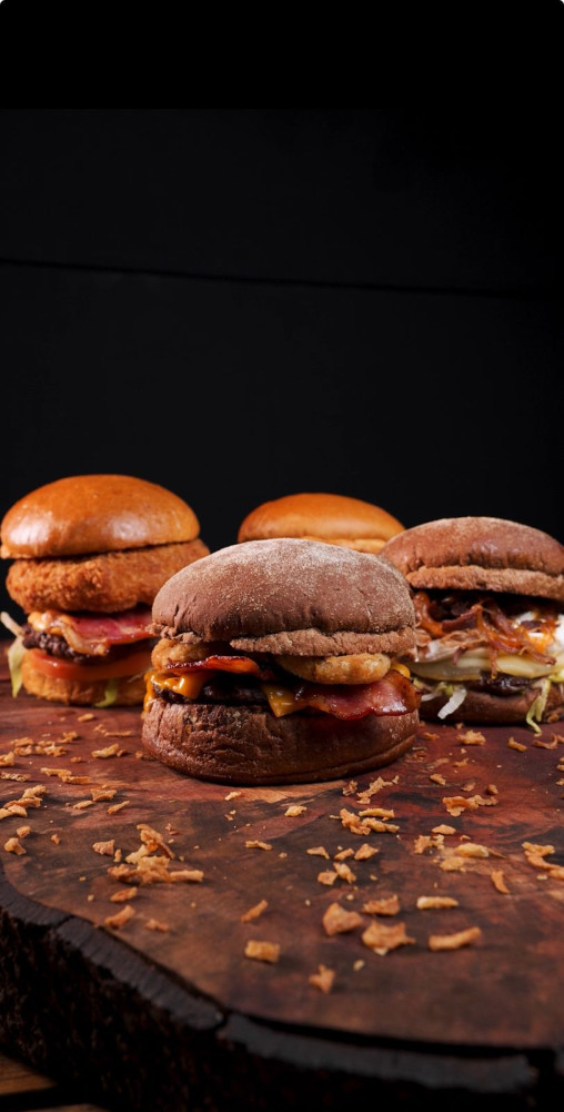 Na compra de um rodizio de mini hamburguer, ganhe outro de igual ou menor valor