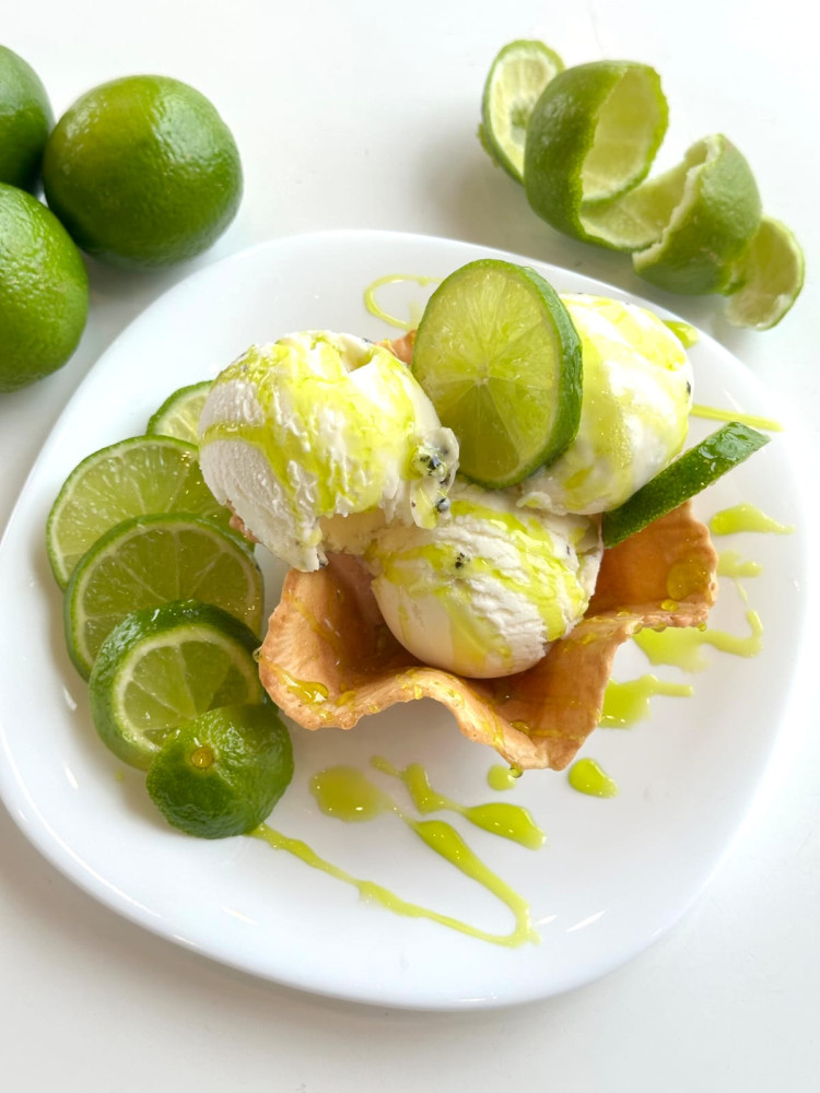 Na compra de um buffet de sorvete, ganhe outro de igual ou menor valor