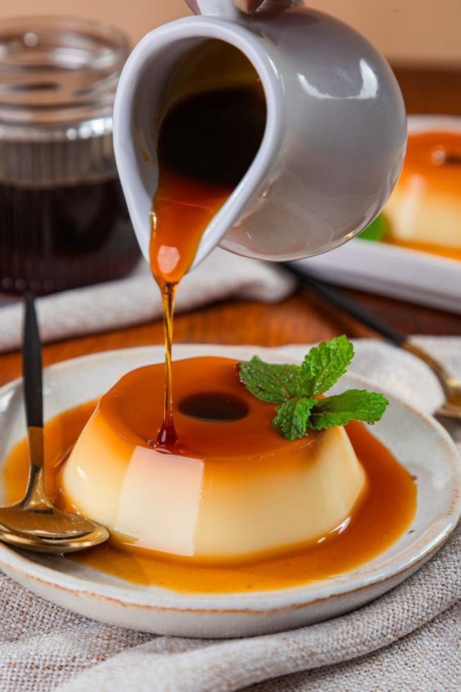 Na compra de um pudim tradicional de 120 gramas, ganhe outro de igual ou menor valor