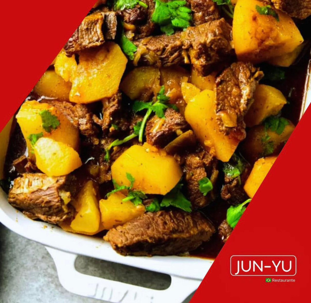 Na compra de um almoço, ganhe outro de igual ou menor valor