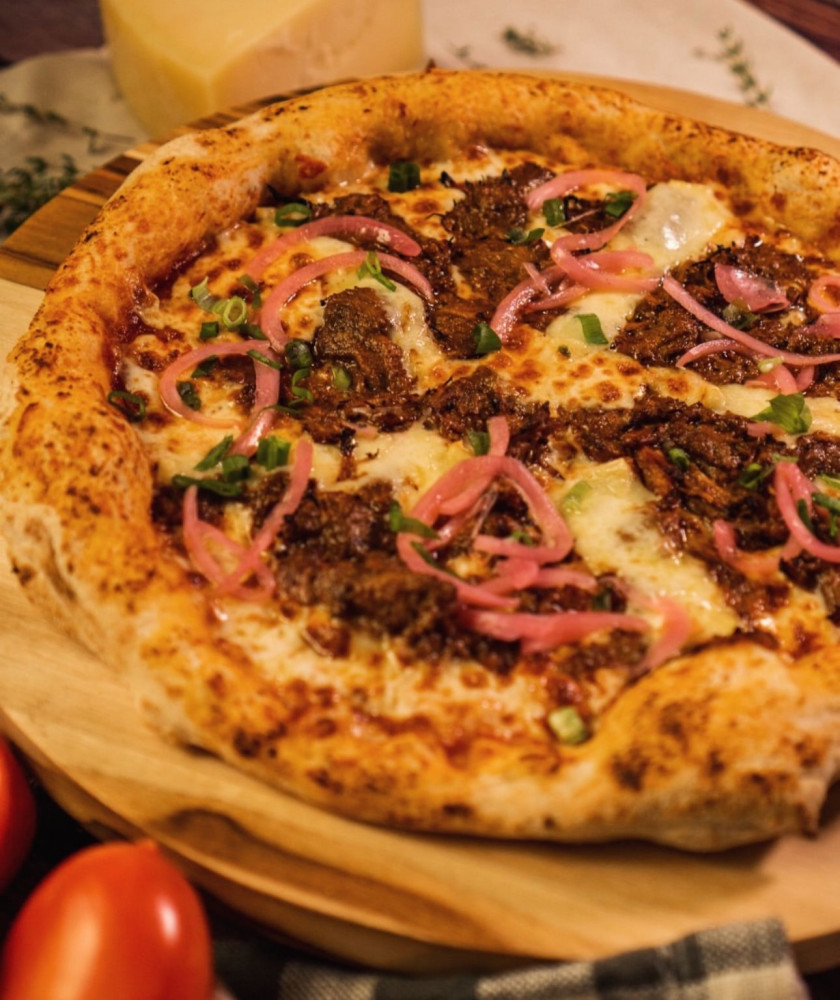Na compra de uma pizza, ganhe outra de igual ou menor valor